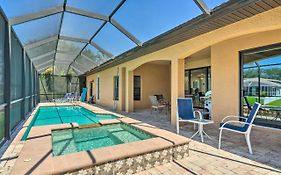 Canalfront Cape Coral Home With Patio And Grill!